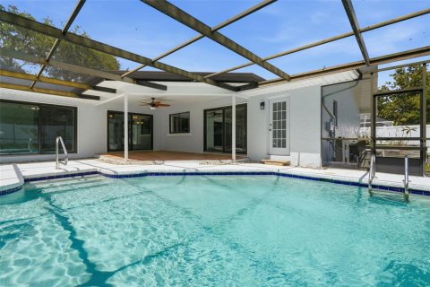 Casa en venta en Safety Harbor, Florida, 3 dormitorios, 192.49 m2 № 2151386 - foto 28