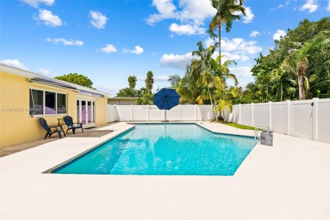 Villa ou maison à vendre à Hollywood, Floride: 3 chambres, 159.51 m2 № 1928636 - photo 5
