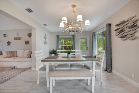 Купить виллу или дом в Нокомис, Флорида 6 комнат, 147.53м2, № 1908712 - фото 8