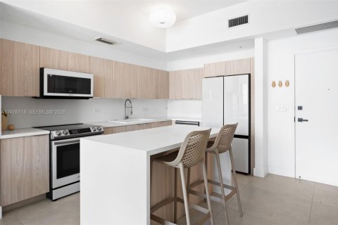 Купить кондоминиум в Майами, Флорида 1 спальня, 68.28м2, № 2049718 - фото 8