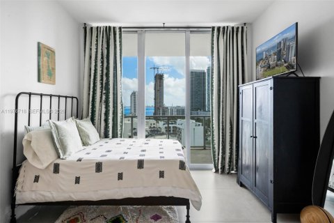 Купить кондоминиум в Майами, Флорида 1 спальня, 68.28м2, № 2049718 - фото 4