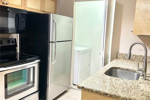 Снять в аренду кондоминиум в Орландо, Флорида 1 спальня, 58.25м2, № 2231468 - фото 8