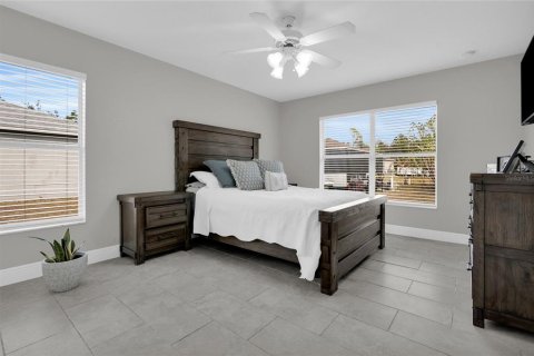 Villa ou maison à vendre à North Port, Floride: 3 chambres, 168.06 m2 № 2143982 - photo 15
