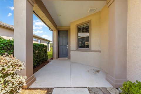 House in DEL WEBB STONE CREEK in Ocala, Florida 2 bedrooms, 121.24 sq.m. № 1851337 - photo 3