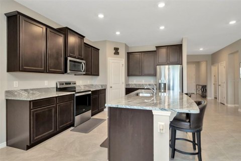 House in Wimauma, Florida 4 bedrooms, 189.06 sq.m. № 1613304 - photo 6