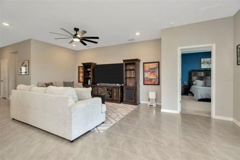 House in Wimauma, Florida 4 bedrooms, 189.06 sq.m. № 1613304 - photo 10