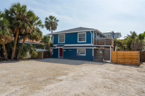 Propiedad comercial en venta en Holmes Beach, Florida, 5 dormitorios, 215.53 m2 № 1688377 - foto 23