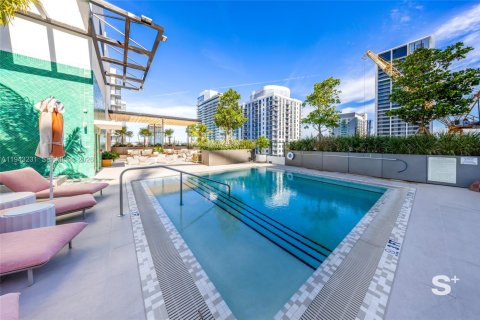 Copropriété à vendre à Miami, Floride: 2 chambres, 85.93 m2 № 1999548 - photo 27