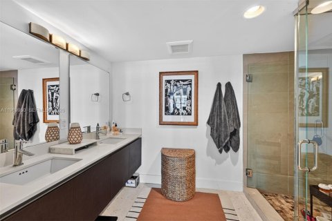 Condominio en alquiler en Miami Beach, Florida, 2 dormitorios, 88.44 m2 № 2031018 - foto 19