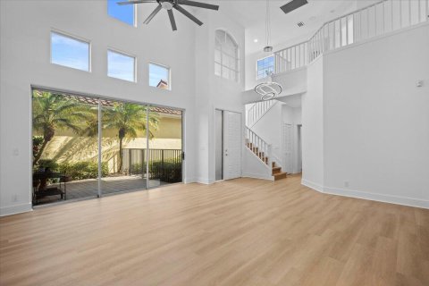 Villa ou maison à vendre à West Palm Beach, Floride: 3 chambres, 264.12 m2 № 2087750 - photo 9