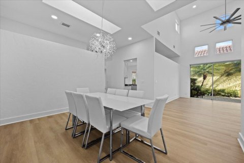 Villa ou maison à vendre à West Palm Beach, Floride: 3 chambres, 264.12 m2 № 2087750 - photo 13