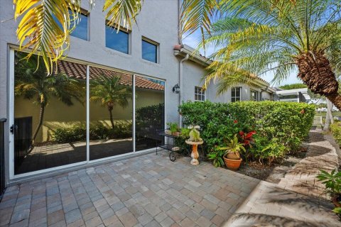 Villa ou maison à vendre à West Palm Beach, Floride: 3 chambres, 264.12 m2 № 2087750 - photo 7