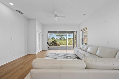 Villa ou maison à vendre à West Palm Beach, Floride: 3 chambres, 264.12 m2 № 2087750 - photo 18