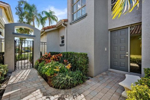 Villa ou maison à vendre à West Palm Beach, Floride: 3 chambres, 264.12 m2 № 2087750 - photo 6