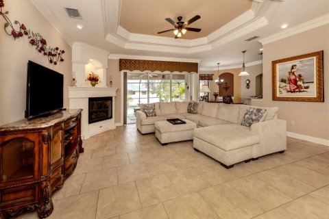 House in North Port, Florida 3 bedrooms, 170.29 sq.m. № 1734872 - photo 24