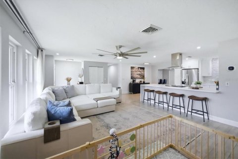 Villa ou maison à vendre à Sarasota, Floride: 4 chambres, 197.51 m2 № 2406602 - photo 24