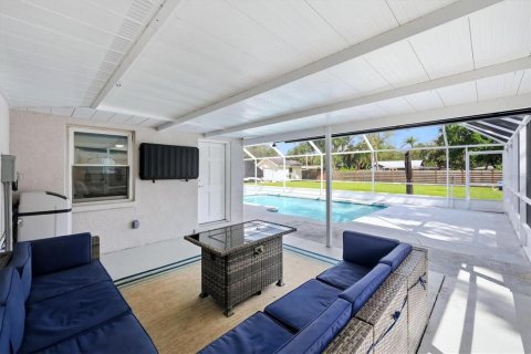 Villa ou maison à vendre à Sarasota, Floride: 4 chambres, 197.51 m2 № 2406602 - photo 15