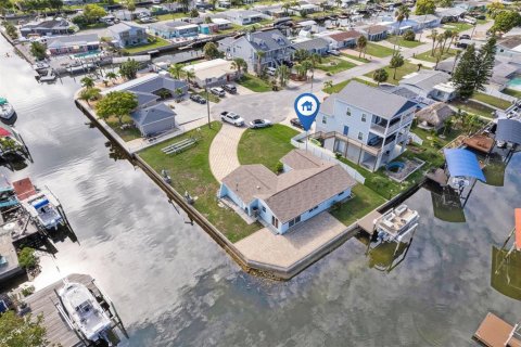 House in Hudson, Florida 2 bedrooms, 101.45 sq.m. № 1719938 - photo 17