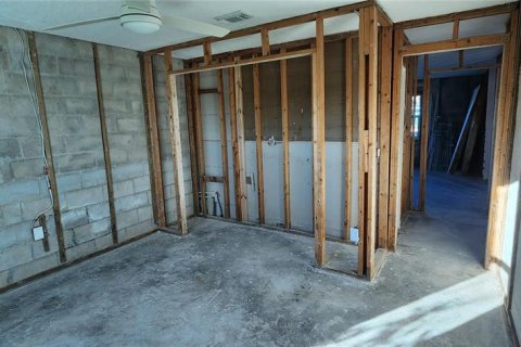 House in Hudson, Florida 2 bedrooms, 101.45 sq.m. № 1719938 - photo 7