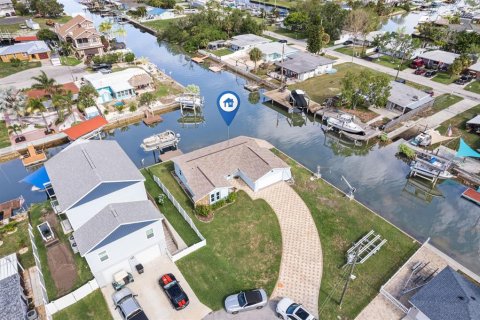 House in Hudson, Florida 2 bedrooms, 101.45 sq.m. № 1719938 - photo 14