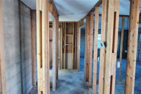 House in Hudson, Florida 2 bedrooms, 101.45 sq.m. № 1719938 - photo 8