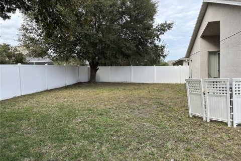 Casa en venta en Wesley Chapel, Florida, 4 dormitorios, 165.55 m2 № 1912929 - foto 4