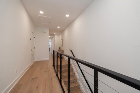 Townhouse in Clearwater, Florida 3 bedrooms, 287.81 sq.m. № 2097056 - photo 20