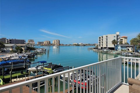 Townhouse in Clearwater, Florida 3 bedrooms, 287.81 sq.m. № 2097056 - photo 27