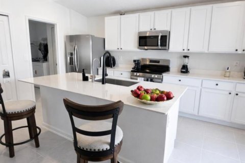 House in Winter Haven, Florida 3 bedrooms, 138.15 sq.m. № 2146126 - photo 11