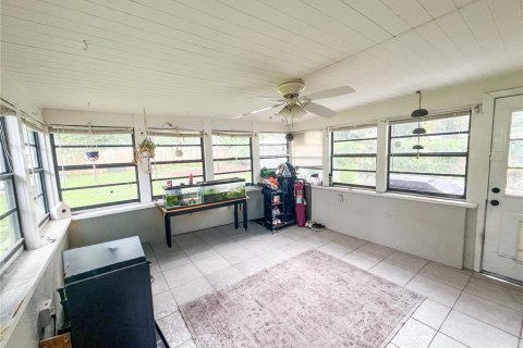 House in Tampa, Florida 3 bedrooms, 95.88 sq.m. № 1895138 - photo 17