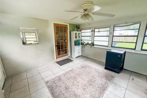 House in Tampa, Florida 3 bedrooms, 95.88 sq.m. № 1895138 - photo 18