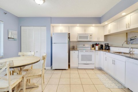 Copropriété à louer à Jupiter, Floride: 2 chambres, 116.13 m2 № 2154021 - photo 19
