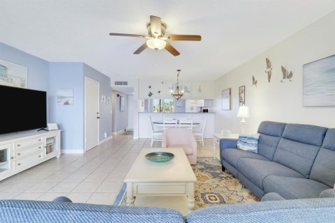 Copropriété à louer à Jupiter, Floride: 2 chambres, 116.13 m2 № 2154021 - photo 16