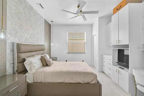 Villa ou maison à louer à Sarasota, Floride: 3 chambres, 155.15 m2 № 1649551 - photo 18