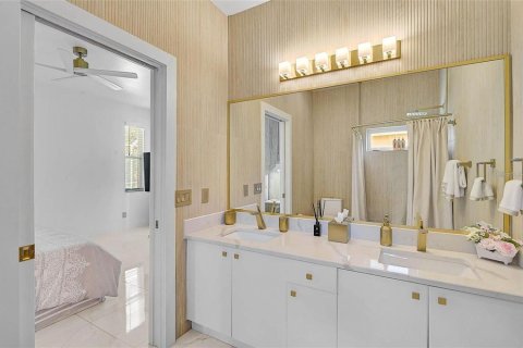 Villa ou maison à louer à Sarasota, Floride: 3 chambres, 155.15 m2 № 1649551 - photo 26