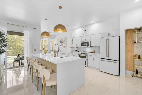 Villa ou maison à louer à Sarasota, Floride: 3 chambres, 155.15 m2 № 1649551 - photo 5