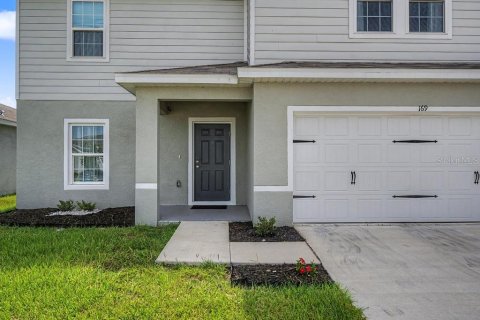 House in Brooksville, Florida 4 bedrooms, 205.96 sq.m. № 2225411 - photo 5