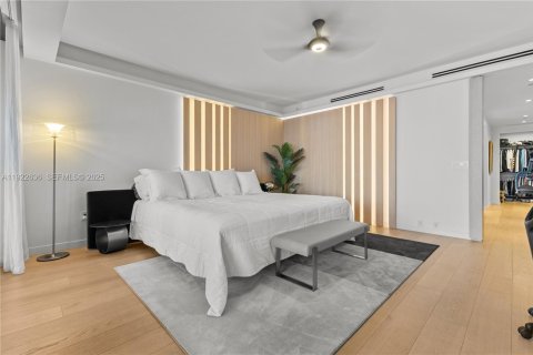 Condo in Miami Beach, Florida, 3 bedrooms  № 2053798 - photo 18