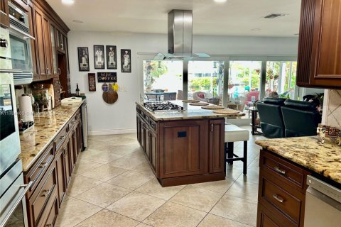 Casa en venta en Fort Myers, Florida, 3 dormitorios, 185.8 m2 № 1982670 - foto 23