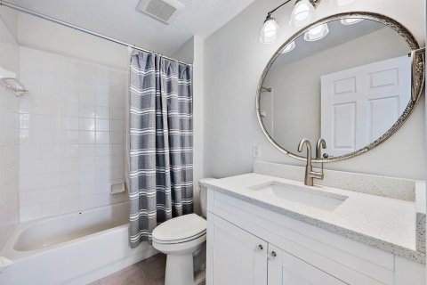 Copropriété à louer à Jupiter, Floride: 2 chambres, 105.07 m2 № 2432521 - photo 12