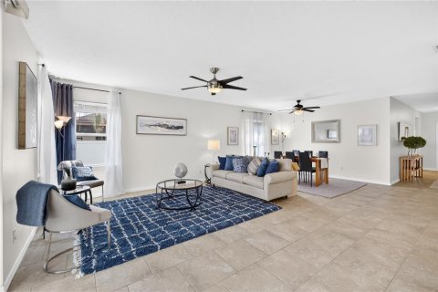 Casa en venta en Groveland, Florida, 3 dormitorios, 176.05 m2 № 2167327 - foto 11