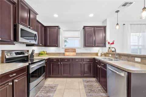 Casa en venta en Groveland, Florida, 3 dormitorios, 176.05 m2 № 2167327 - foto 15