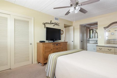 Copropriété à vendre à Saint Petersburg, Floride: 1 chambre, 85.47 m2 № 1625492 - photo 17