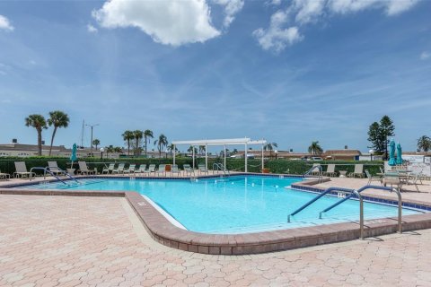 Copropriété à vendre à Saint Petersburg, Floride: 1 chambre, 85.47 m2 № 1625492 - photo 27