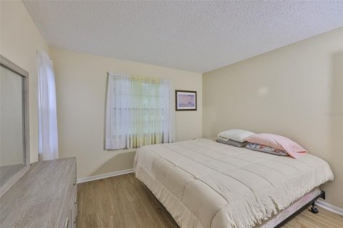 Condominio en venta en Sun City Center, Florida, 2 dormitorios, 91.42 m2 № 1843064 - foto 16