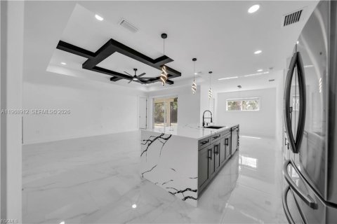 Купить виллу или дом в Лабель, Флорида 3 спальни, 182.83м2, № 2029979 - фото 5