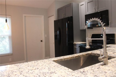 Casa en alquiler en Clearwater, Florida, 3 dormitorios, 121.14 m2 № 1899407 - foto 11