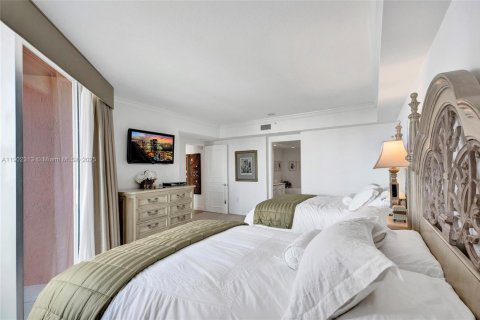 Condo in Aventura, Florida, 2 bedrooms  № 1955535 - photo 21