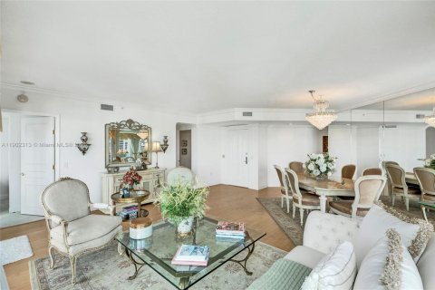 Condo in Aventura, Florida, 2 bedrooms  № 1955535 - photo 8