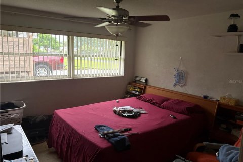 House in Orlando, Florida 3 bedrooms, 147.9 sq.m. № 1817433 - photo 5